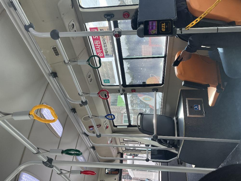 경기.버스정류장.친구만나러갈때.버스